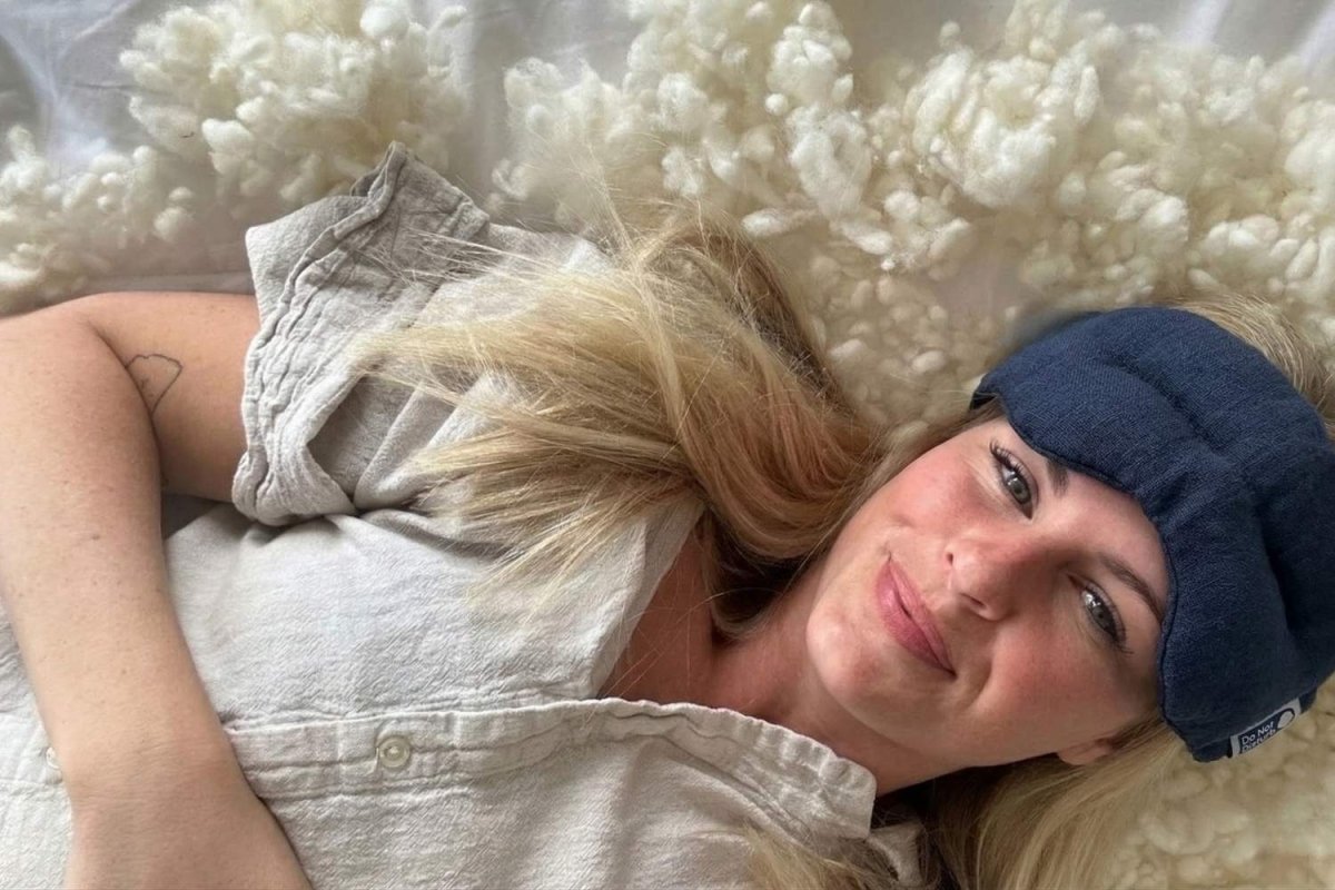 Do Not Disturb Sleep Company - Weighted Eye Mask - Teal Dream