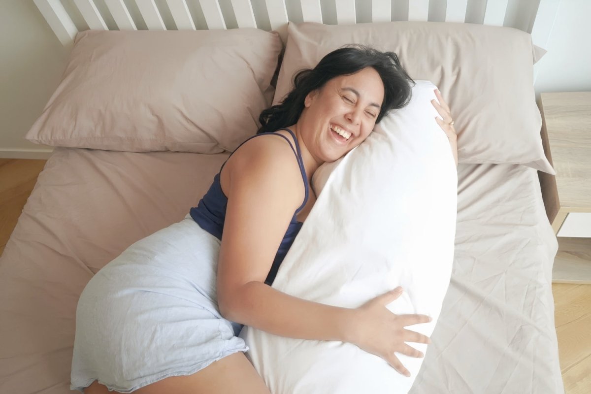 Do Not Disturb Sleep Company - Wisewool™ Body Pillows - Buddy (110cm x 31cm 2000gm)